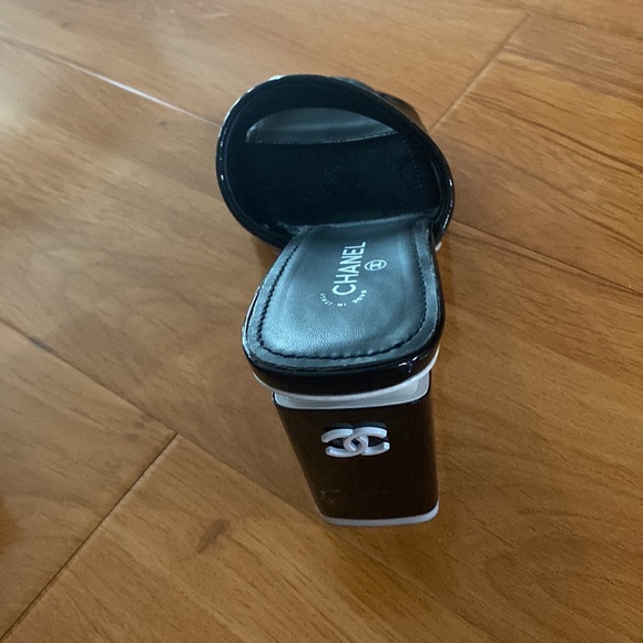 COPY - Very comfortable and cute - Picture 3 of 4